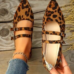 Leopard Print Women's Shoes-NWOT